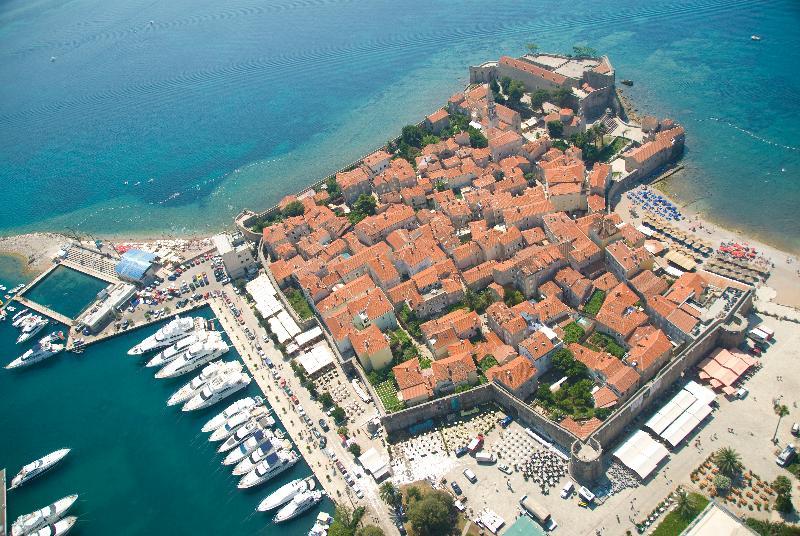 Sea Breeze Lux Apartments Budva Exteriör bild