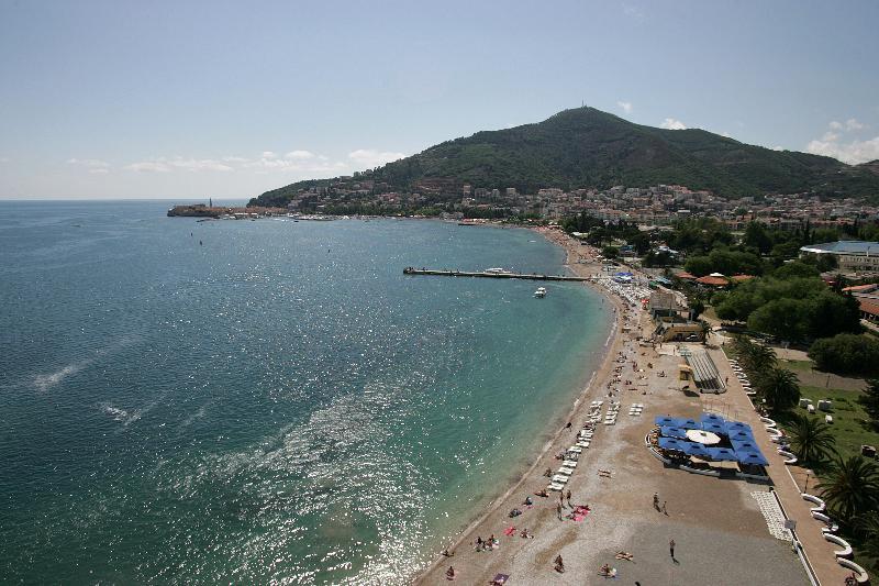 Sea Breeze Lux Apartments Budva Exteriör bild